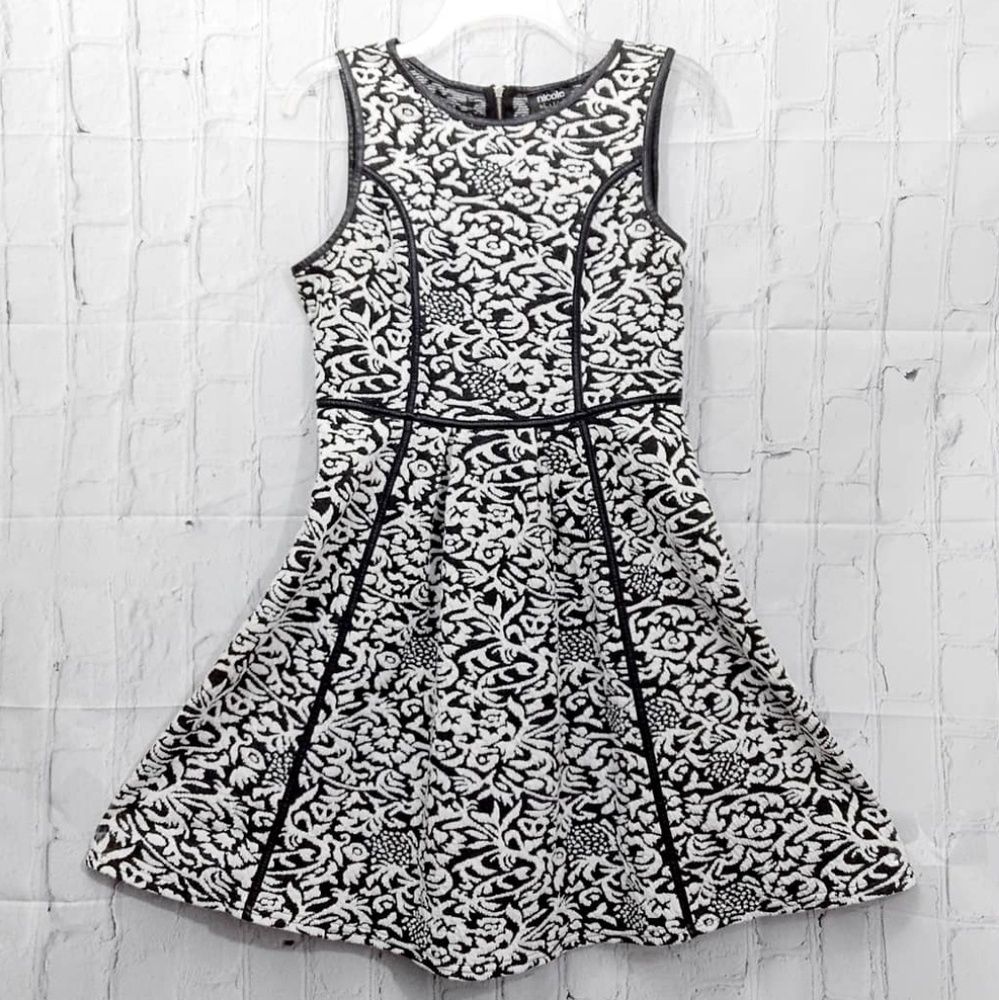 Nicole by Nicole miller black and white dress